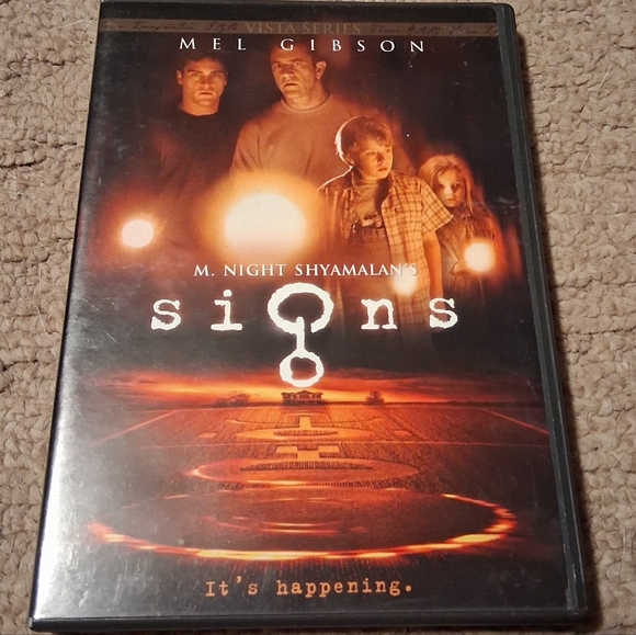 SIGNS on DVD Mel Gibson - Picture 1 of 2